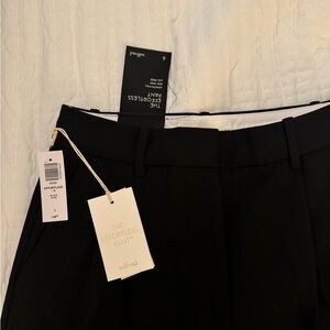 Aritzia Black Effortless Pant - NWT